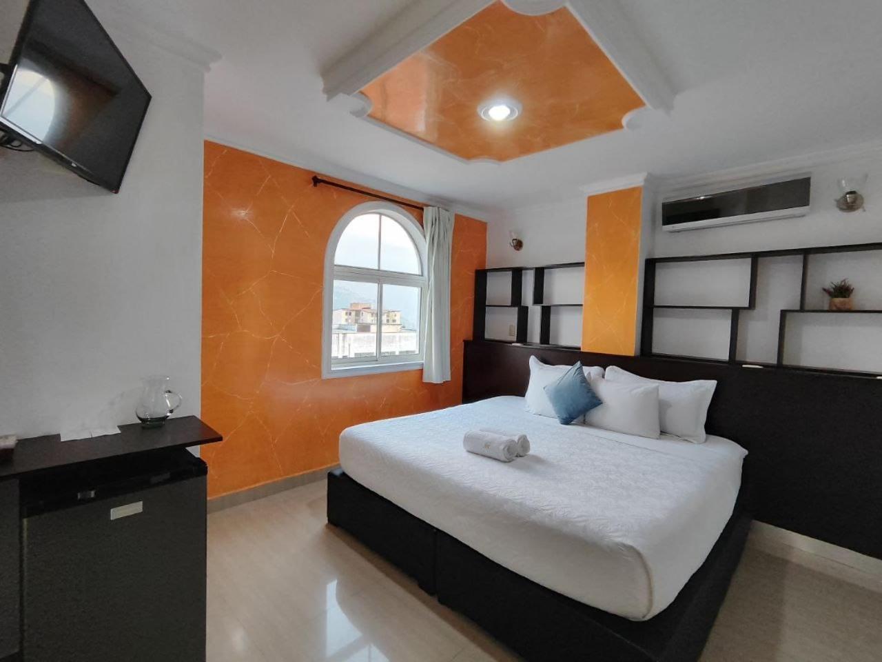 Hotel Milla Suites Mérida Buitenkant foto